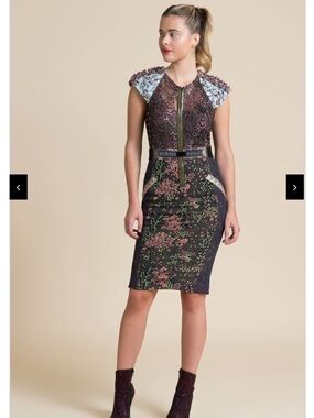 VERSAILLES SLEEVE SHEATH DRESS